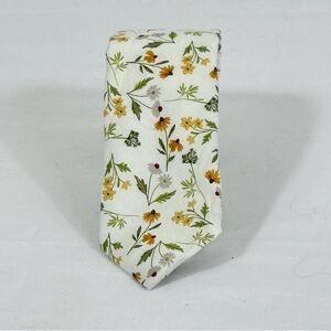 Dazi Dandelion Breeze Handmade Cotton Floral Tie with Yellow and Green Accents